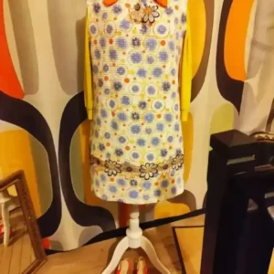 robe "flower power" upcyclée – pièce unique fait main