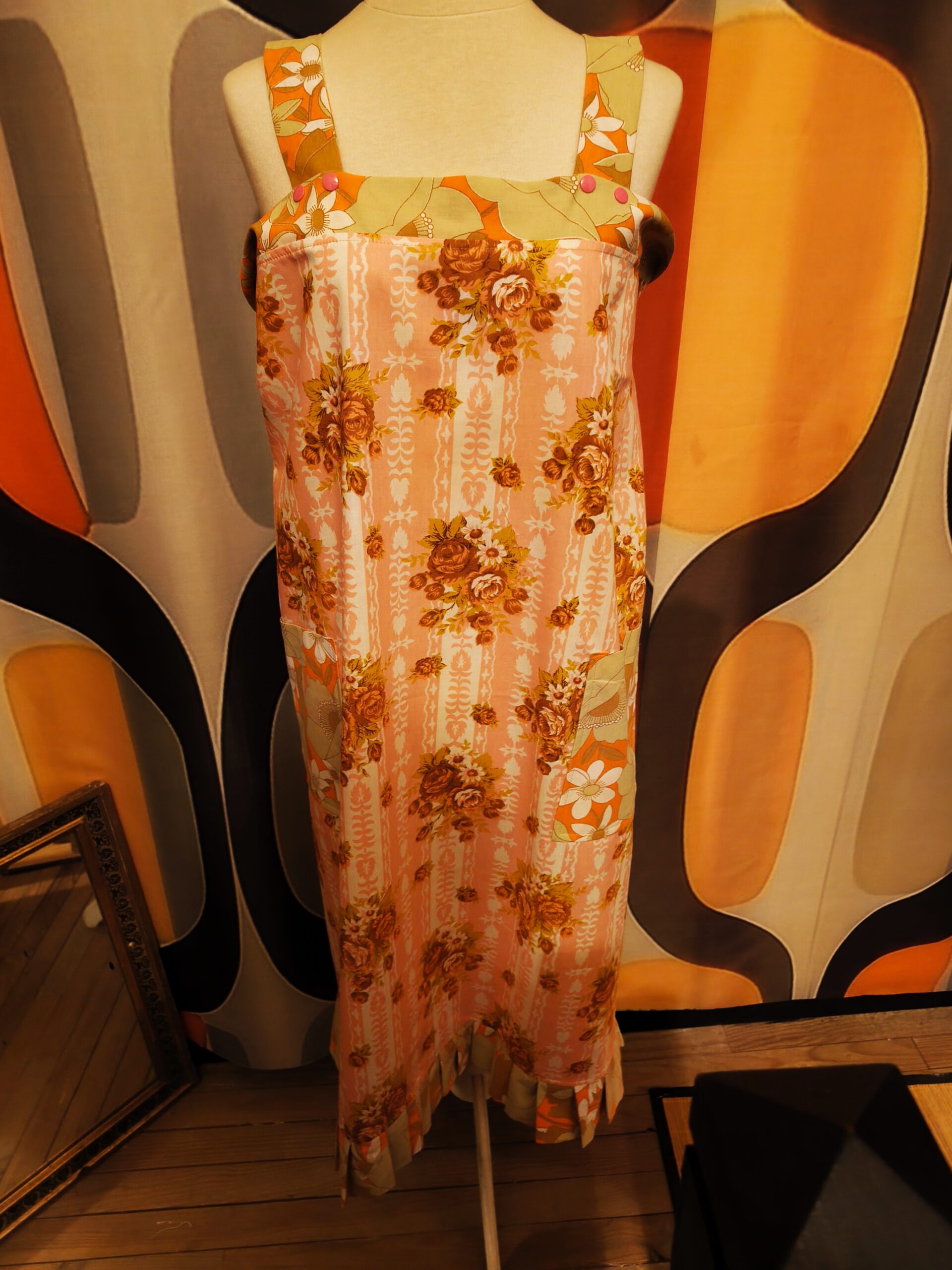 robe "métamorphose" – upcycling & modularité (pièce unique) robe "métamorphose" – upcycling & modularité (pièce unique)