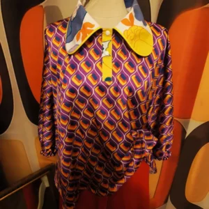 accueil blouse vintage upcyclée : un pétillant voyage dans les années 70